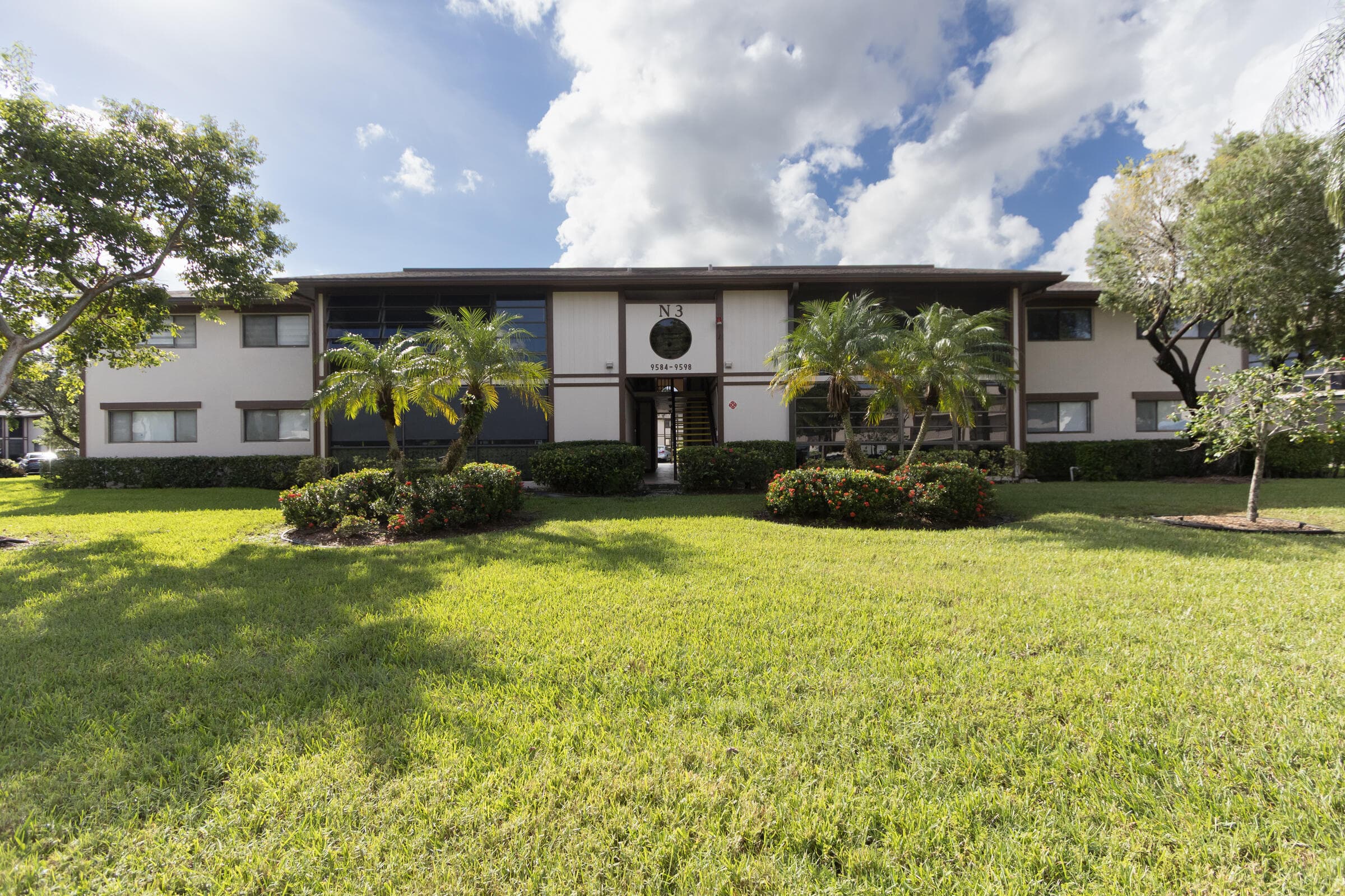 Foto de 9584 N BELFORT Circle 112, Tamarac