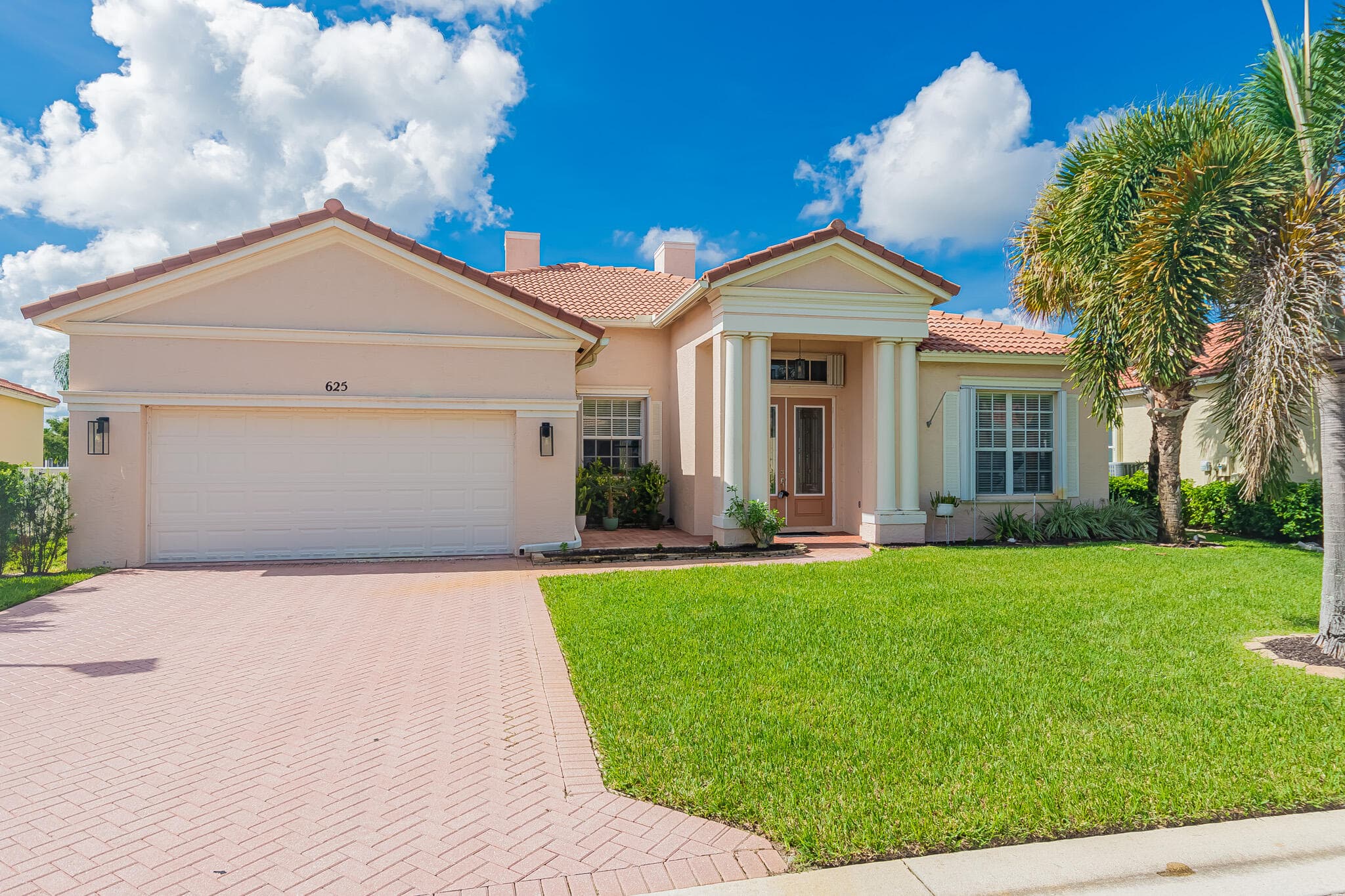 Foto de 625 SW Long Key Court, Port St. Lucie
