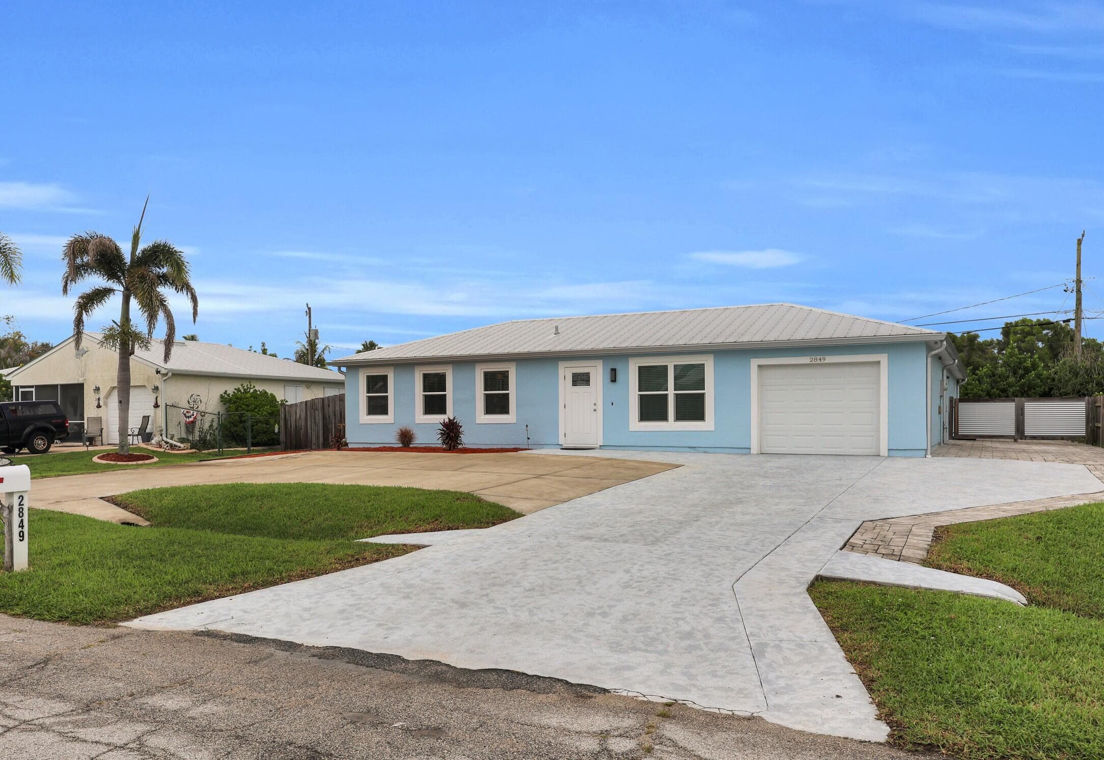 Foto de 2849 SE NANCE Street, Port St. Lucie